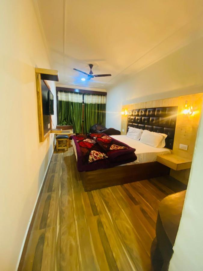 Hotel Hawa Mahal Manali  Bagian luar foto