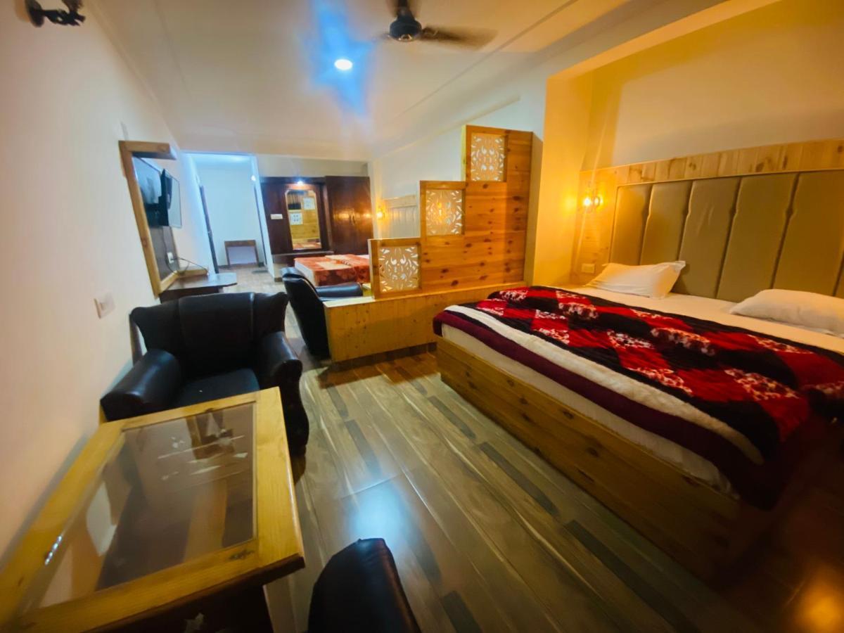 Hotel Hawa Mahal Manali  Bagian luar foto